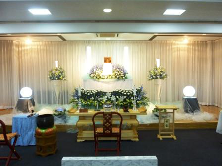 調布市のセレモニアル調布　【仏式(浄土真宗)花の家族葬】での葬儀実施例